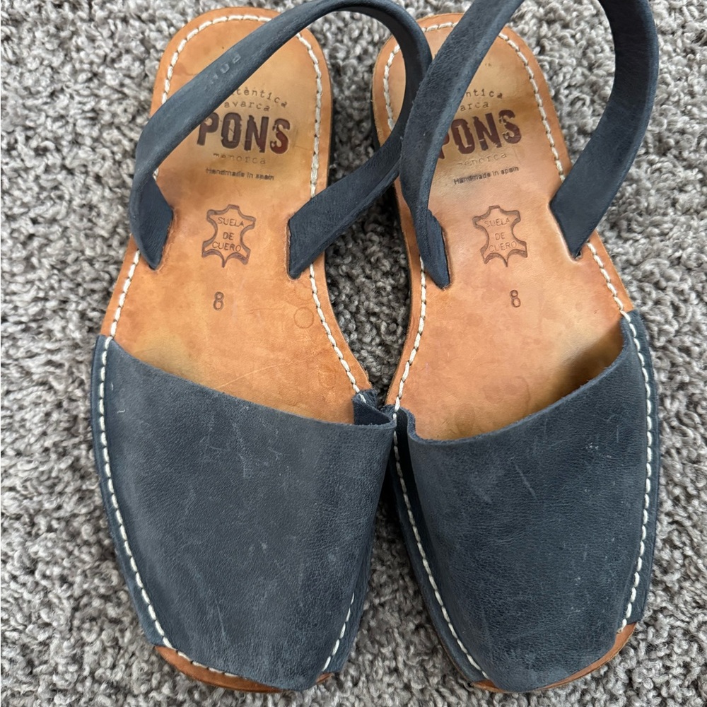 Pons Leather Sandals in Navy Blue